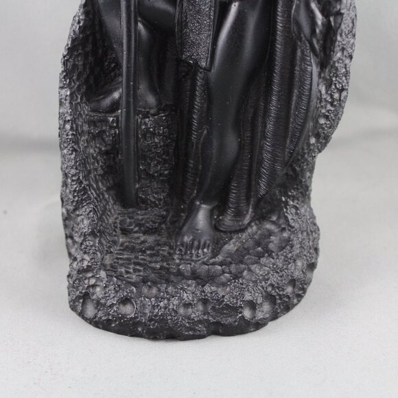 Vintage Coco Joe's Statue - King Kamehameha with Spear in Cave - Made with Lava - Picture 4 of 9